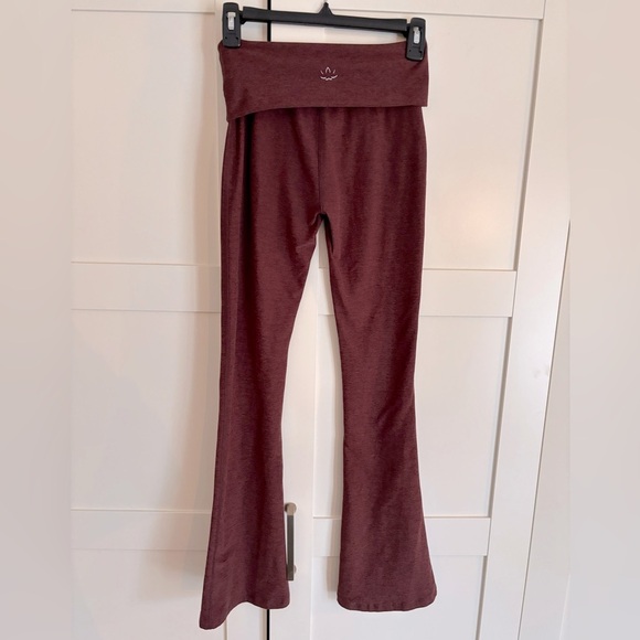 Beyond Yoga Spacedye Foldover Bootcut Pant Leggings in Brown Size XS - Picture 2 of 4